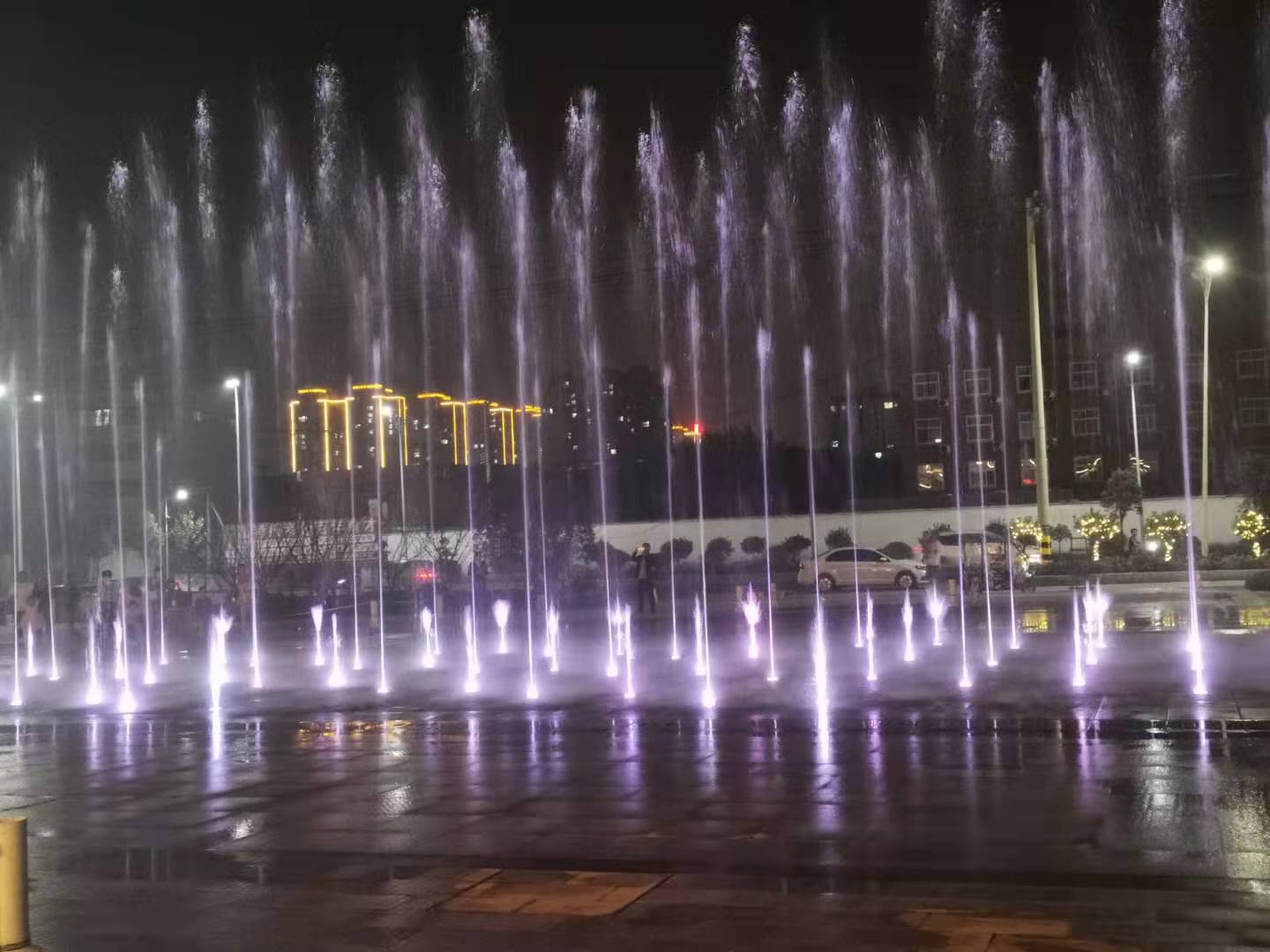 周口旱地音樂噴泉實(shí)景圖